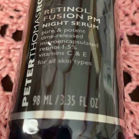 Peter Thomas Roth retinol serum - Picture 2 of 4